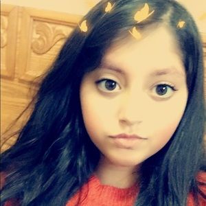 Meet your Posher, Manahil